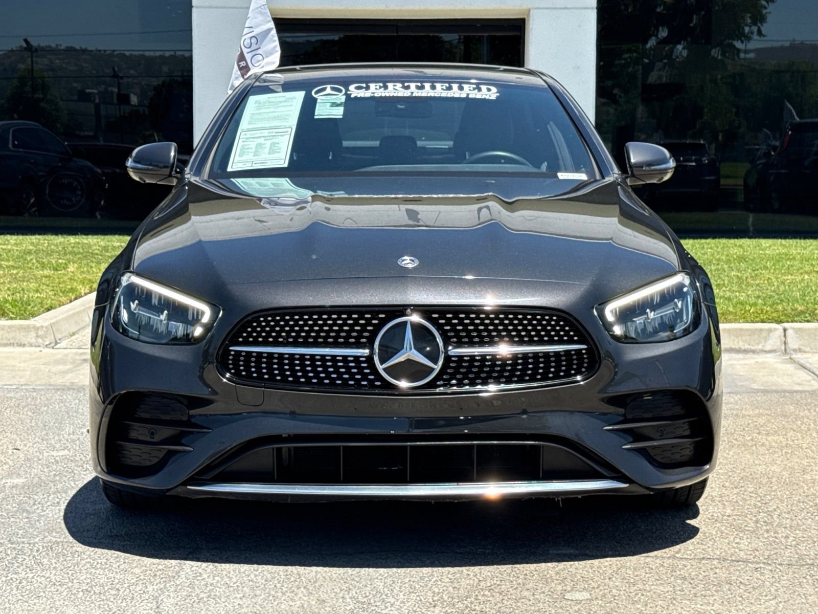 Used 2022 Mercedes-Benz E 350 Sedan image 5