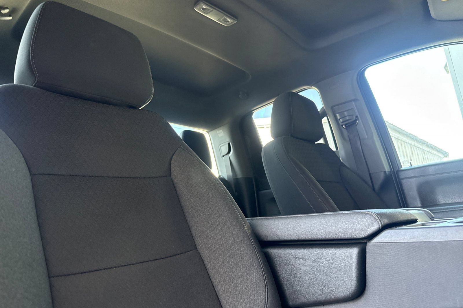 Used 2023 GMC Sierra 2500 SLE w/ SLE Convenience Package AWD/4WD image 18