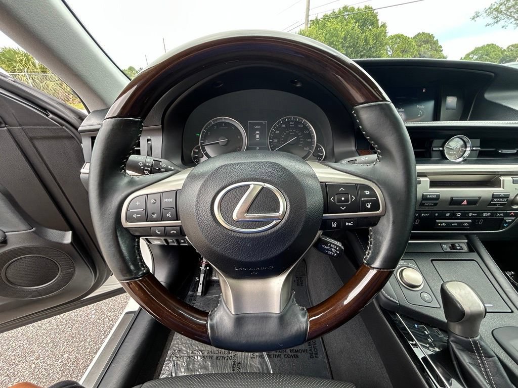 Used 2017 Lexus ES 350 w/ Premium Package FWD image 15