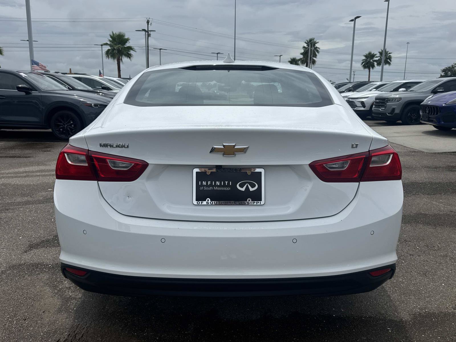 Used 2025 Chevrolet Malibu LT FWD image 6
