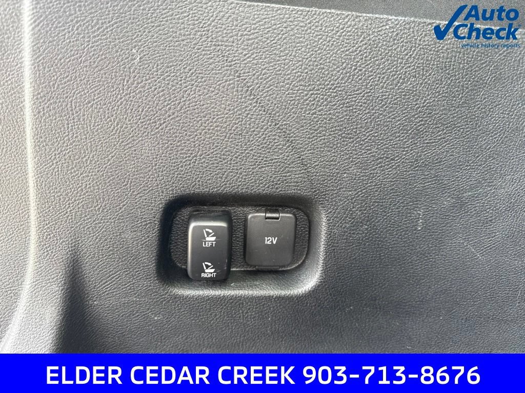 Used 2016 Ford Edge Titanium w/ Equipment Group 302A FWD image 19
