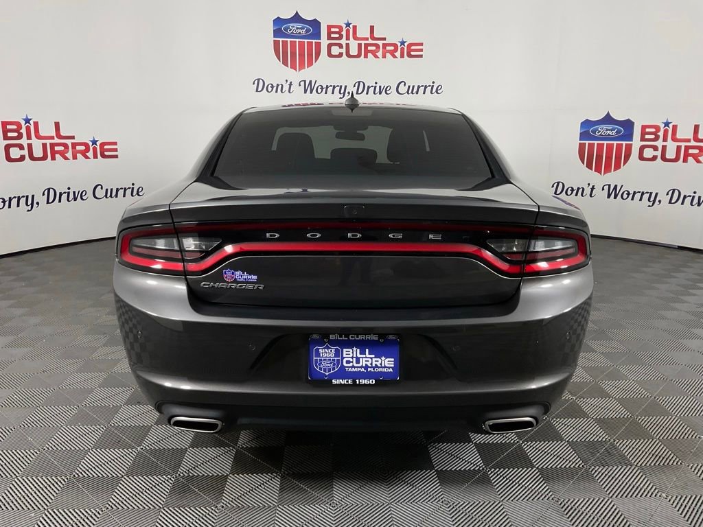 Used 2023 Dodge Charger SXT RWD image 4