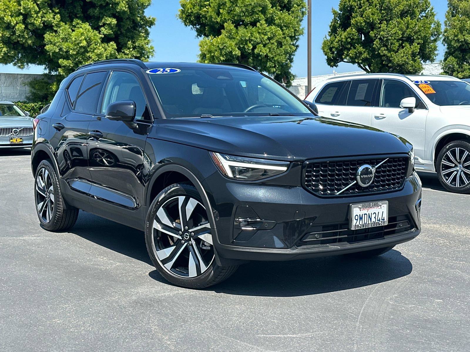 Certified 2025 Volvo XC40 B5 Ultra w/ Climate Package