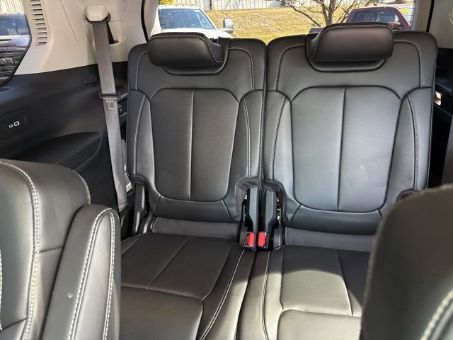 Used 2022 Jeep Grand Cherokee L Limited image 22