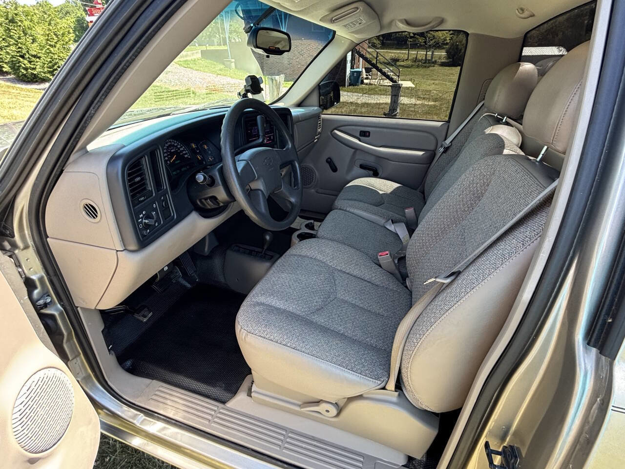 Used 2003 Chevrolet Silverado 1500 W/T AWD/4WD image 7
