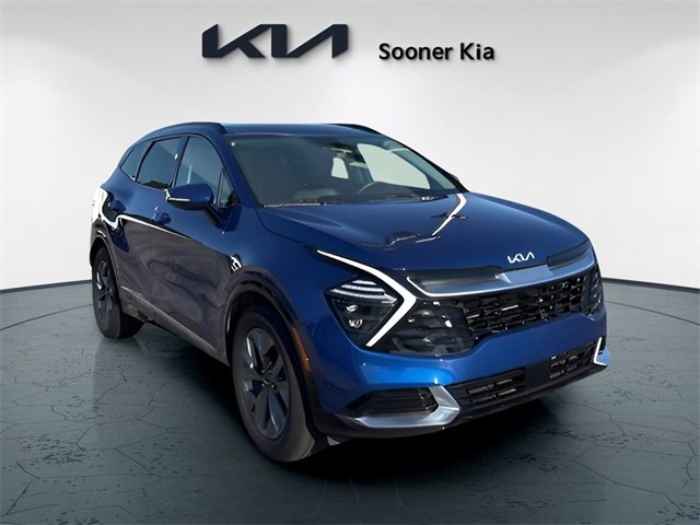 Used 2025 Kia Sportage SX image 3