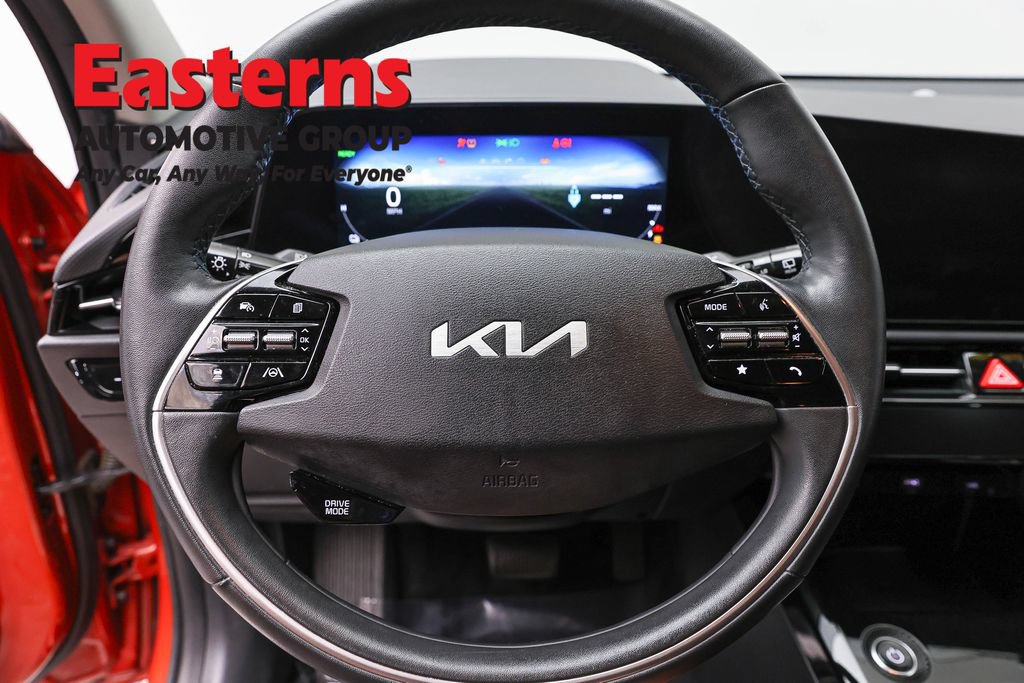 Used 2023 Kia Niro Wind w/ Wind Preserve Package FWD image 10