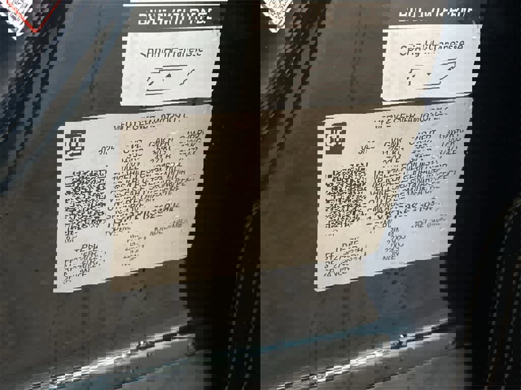 Certified 2025 Cadillac Lyriq Luxury w/ LPO, Floor Liner Package image 29