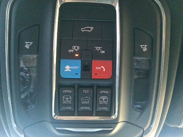 Used 2022 Jeep Wagoneer Series III w/ Premium Group I image 25