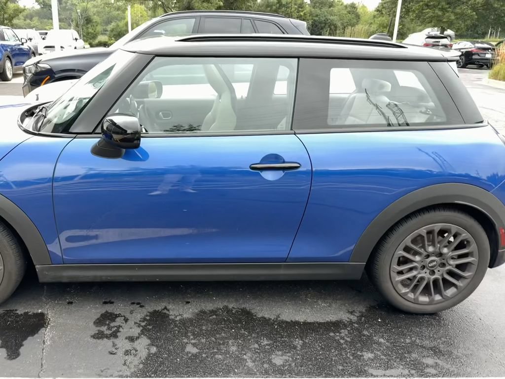 Certified 2025 MINI Cooper S FWD image 3