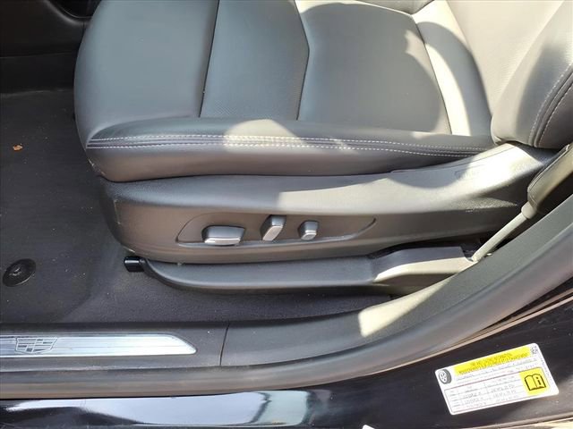 Used 2024 Cadillac XT5 Premium Luxury image 18