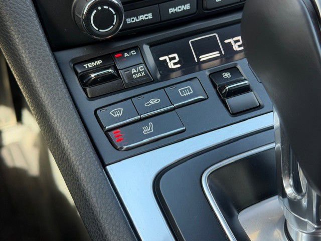 Used 2018 Porsche 911 Carrera image 38