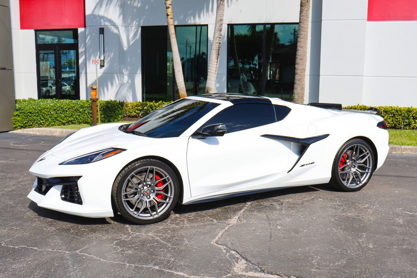 Used 2024 Chevrolet Corvette Z06 w/ Battery Protection Package image 50