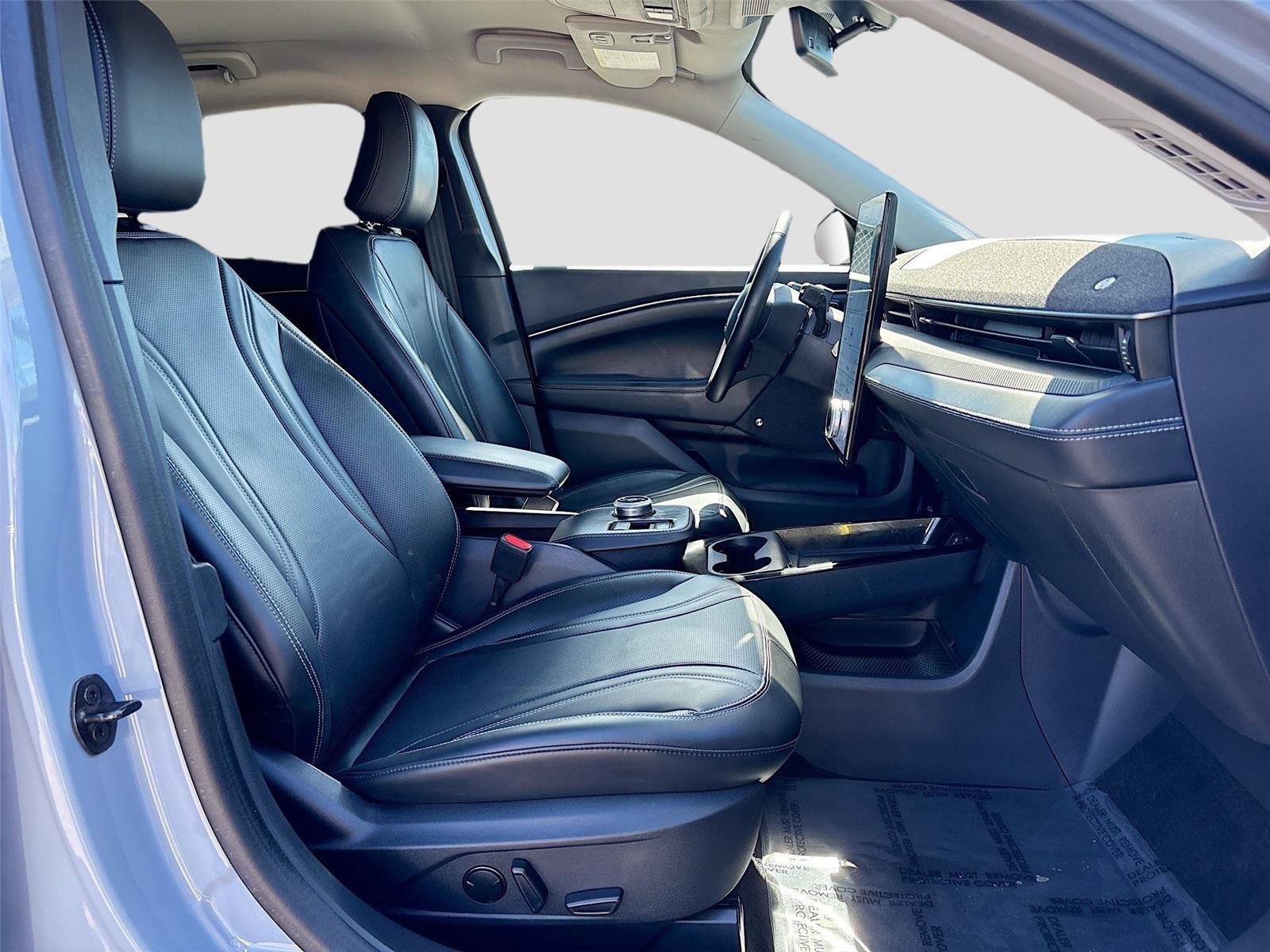 Used 2024 Ford Mustang Mach-E Premium image 31
