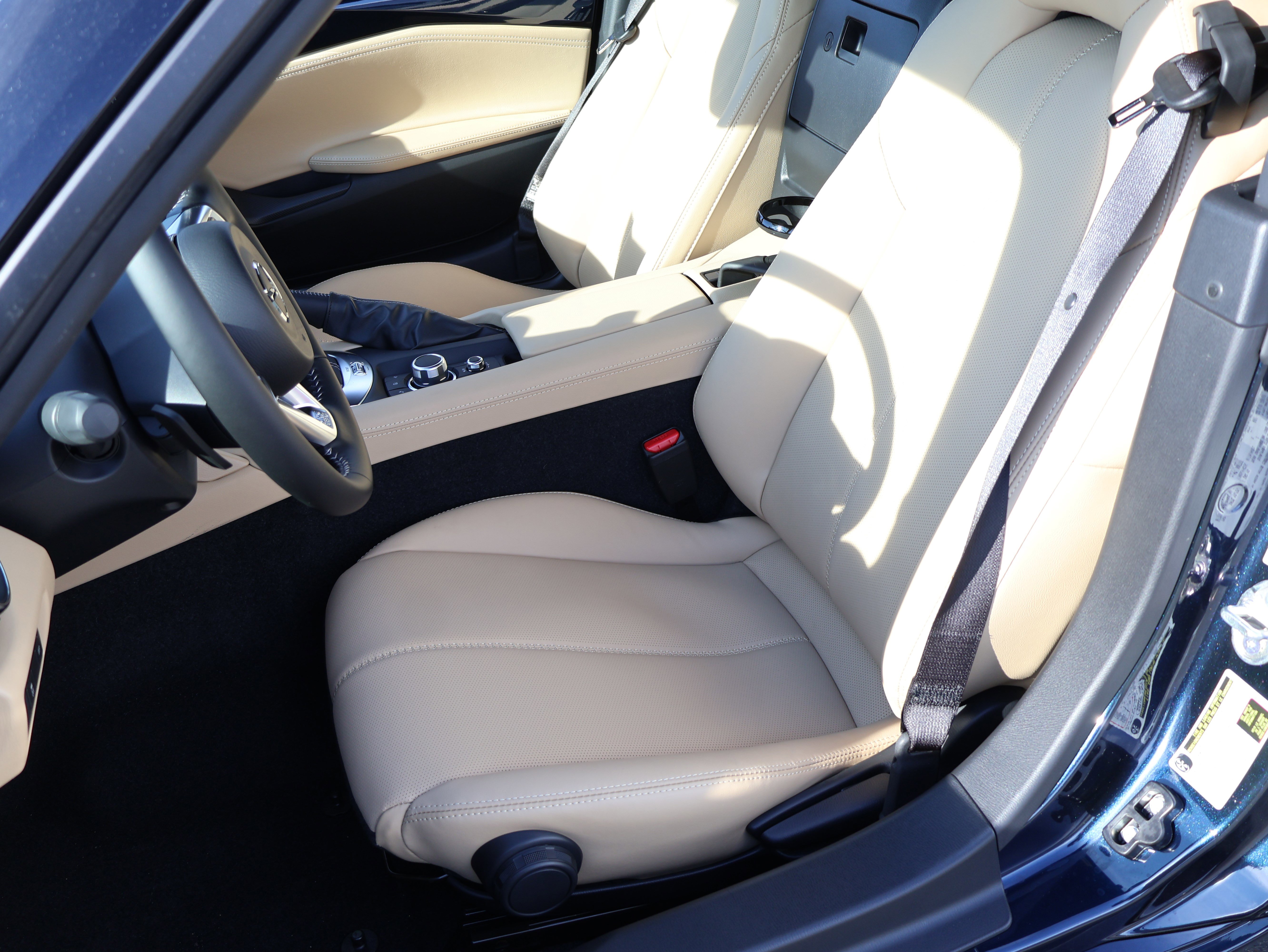 New 2025 MAZDA MX-5 Miata Grand Touring w/ Weather Package image 31