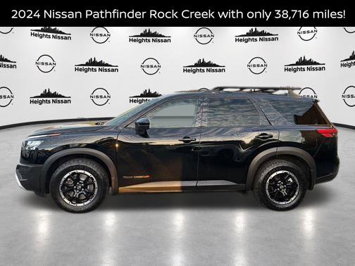 Used 2024 Nissan Pathfinder Rock Creek AWD/4WD image 2