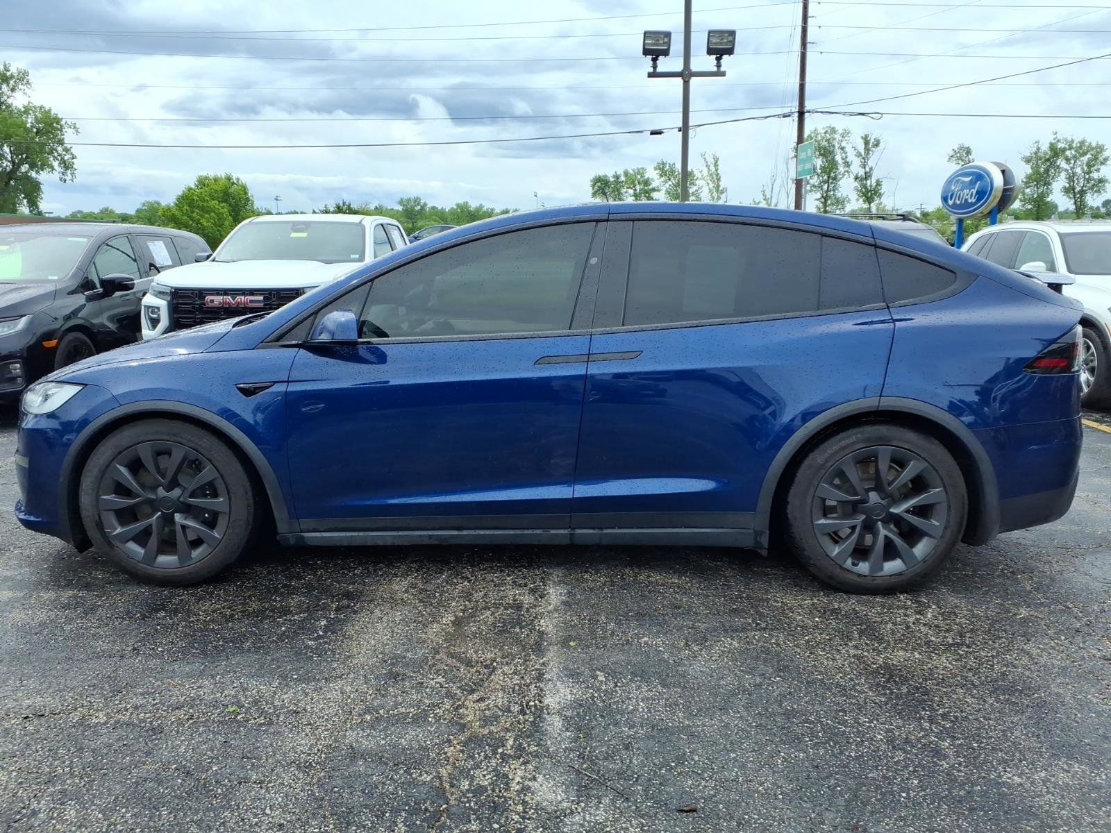 Used 2023 Tesla Model X AWD/4WD image 5