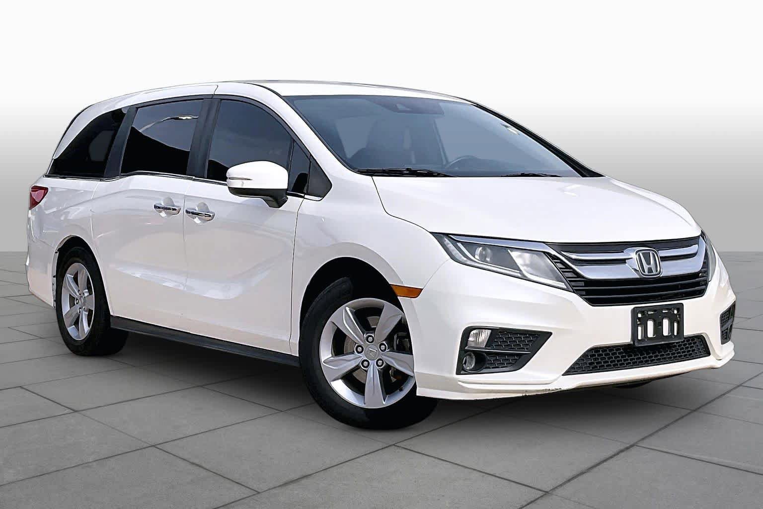 Used 2018 Honda Odyssey EX image 3