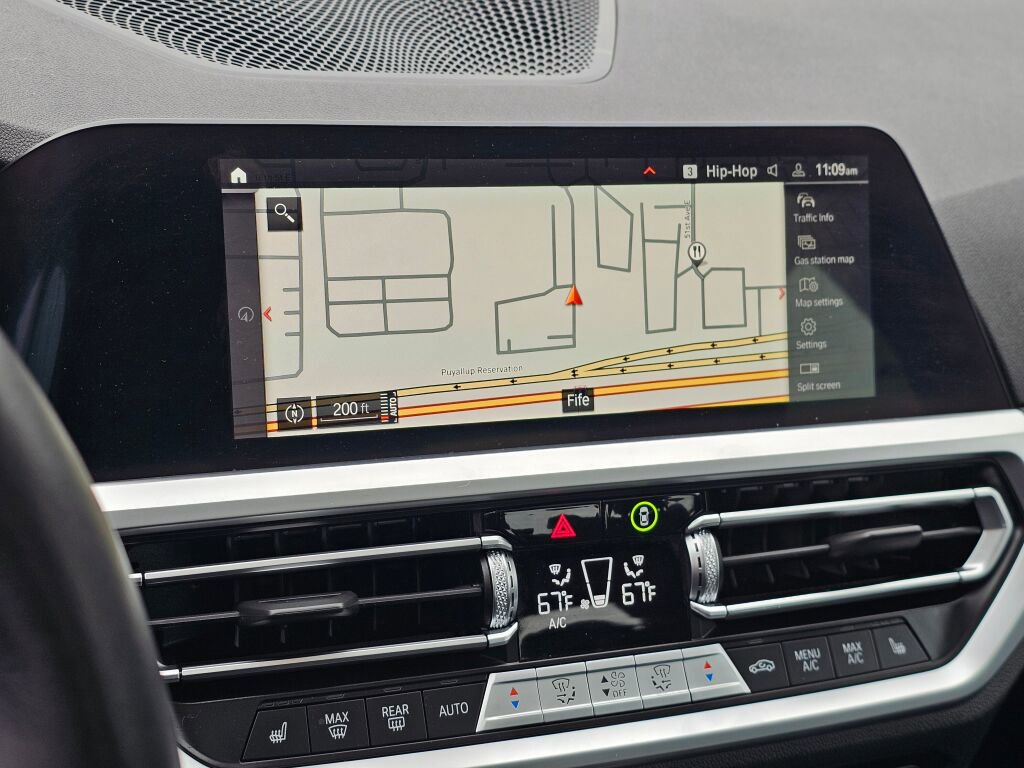 Used 2022 BMW 330i xDrive Sedan w/ Premium Package 2 image 34