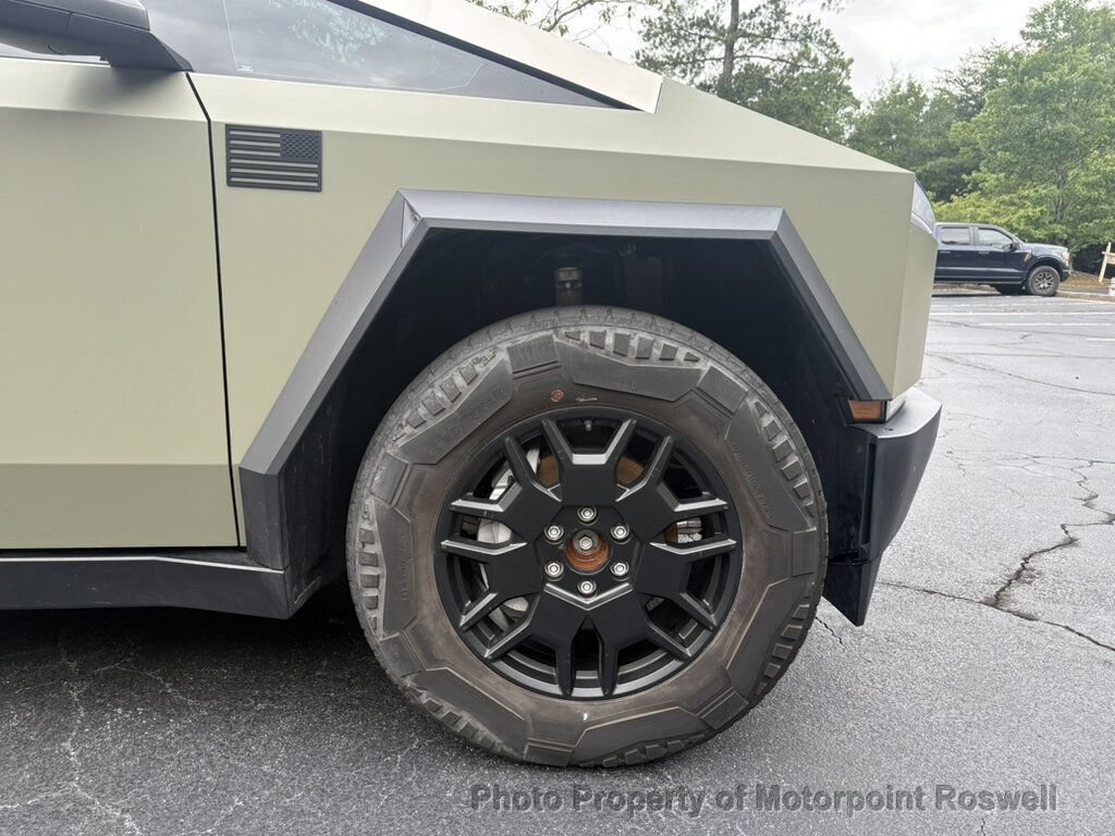 Used 2024 Tesla Cybertruck Cyberbeast AWD/4WD image 5