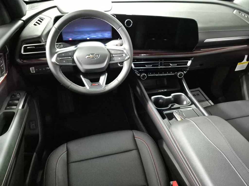 New 2026 Chevrolet Traverse Z71 w/ Driver Confidence Package AWD/4WD image 10