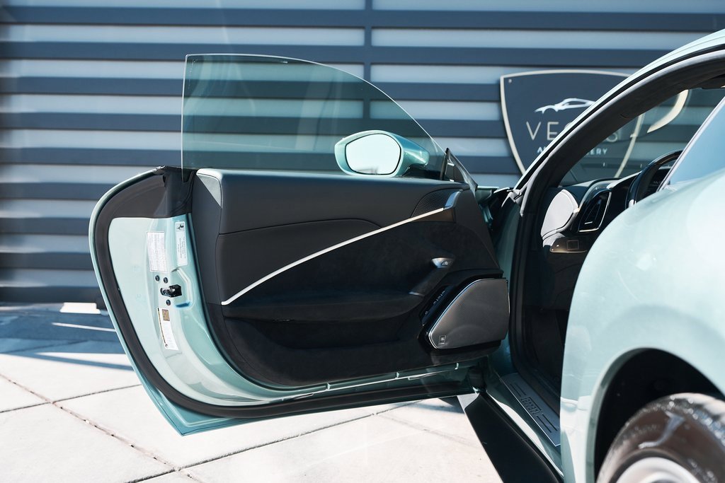 Used 2022 Ferrari Roma image 29