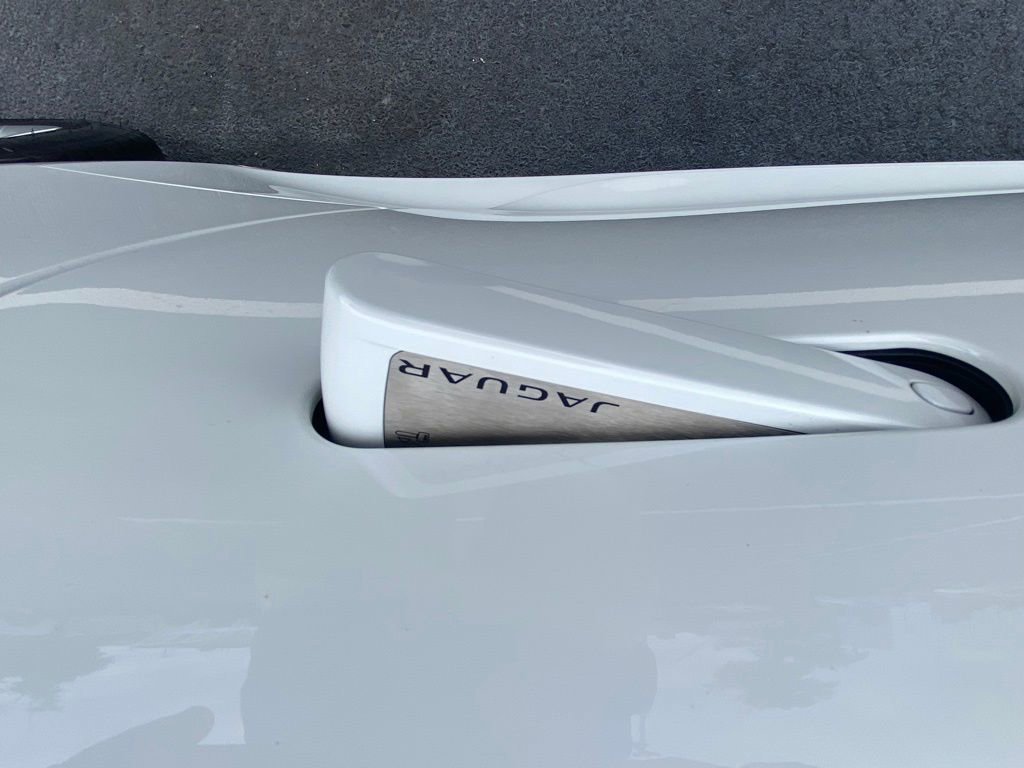 Used 2016 Jaguar F-TYPE Convertible image 23