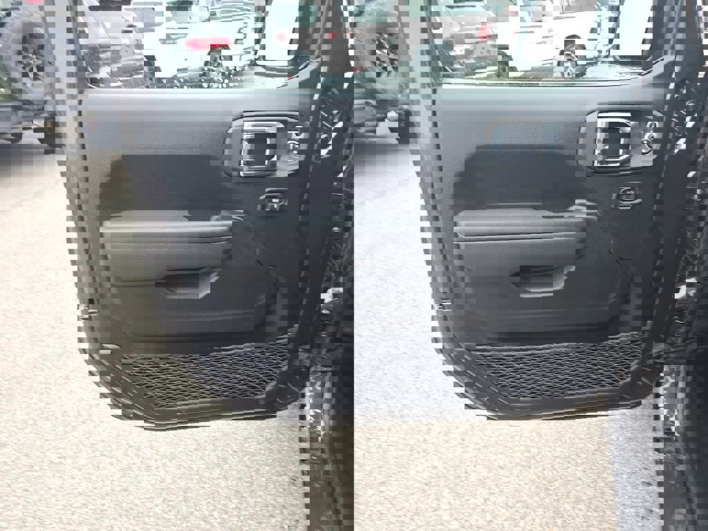 New 2026 Jeep Gladiator Sport image 18