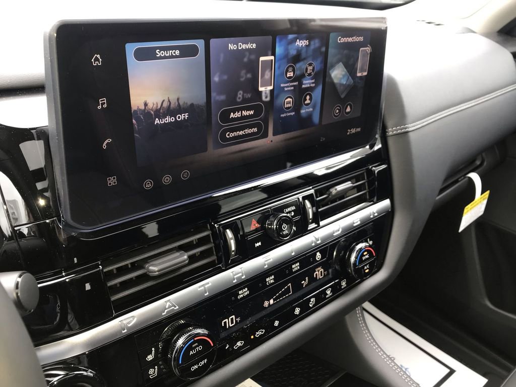 New 2026 Nissan Pathfinder Platinum image 16