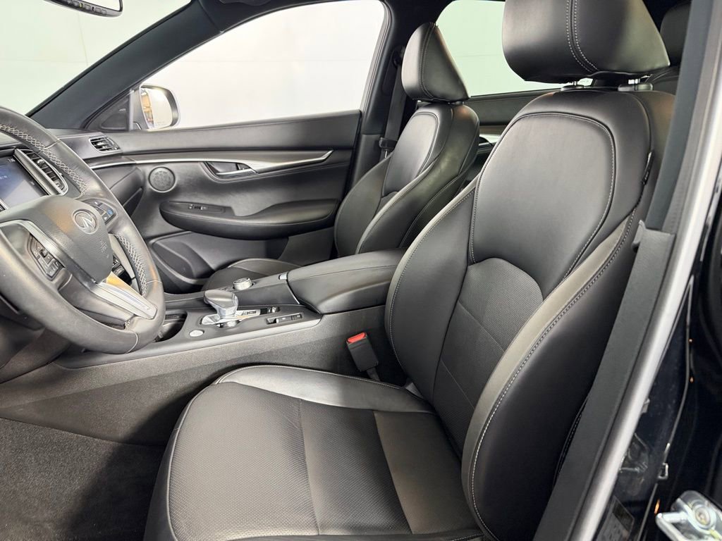 Used 2023 INFINITI QX55 Luxe w/ Cargo Package image 20