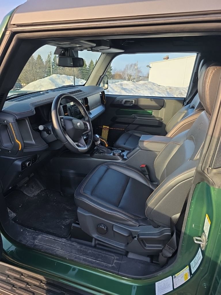 Used 2024 Ford Bronco Badlands image 5