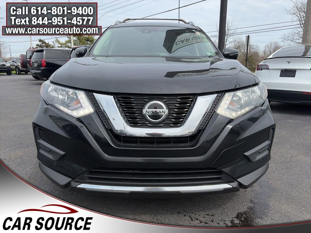 Used 2019 Nissan Rogue SV FWD image 2