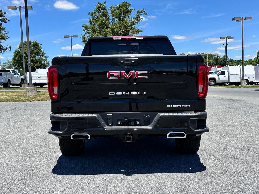New 2026 GMC Sierra 1500 Denali w/ Denali Reserve Package AWD/4WD image 8