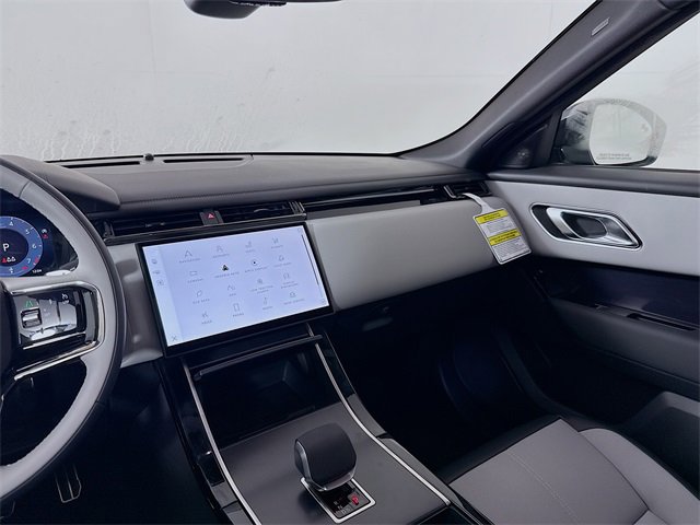 New 2026 Land Rover Range Rover Velar Dynamic SE image 26