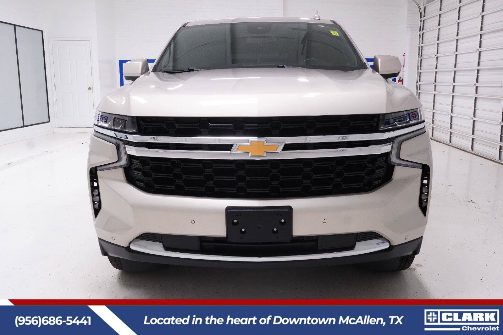Used 2023 Chevrolet Tahoe LS RWD image 2