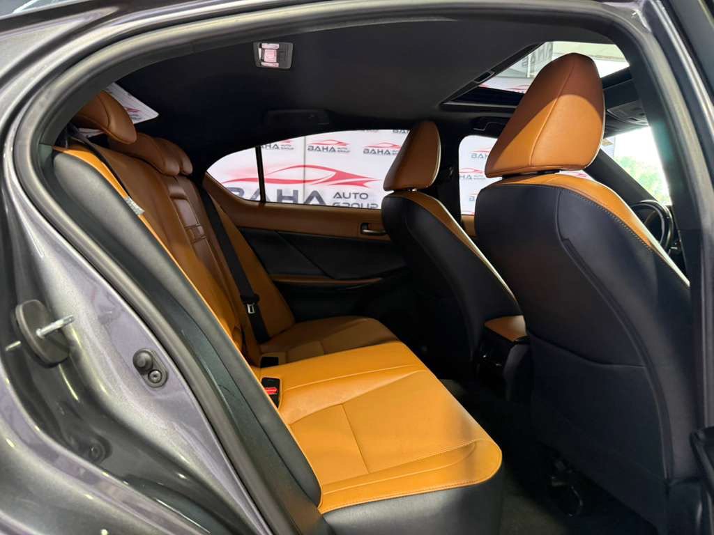 Used 2024 Lexus IS 350 F Sport RWD image 46