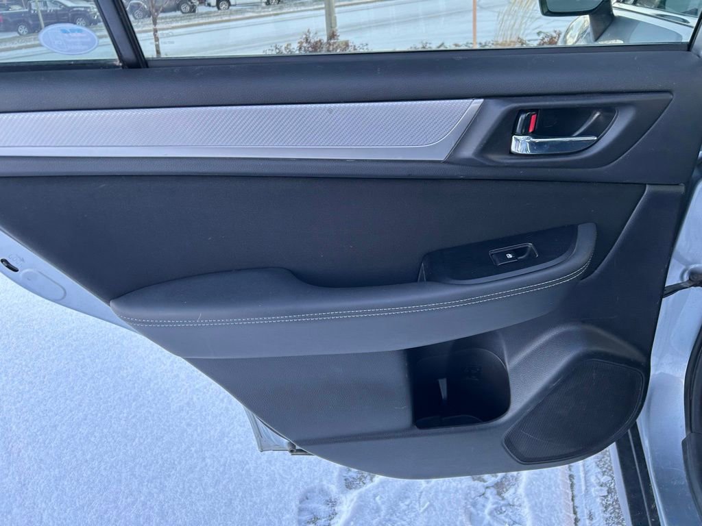 Used 2016 Subaru Outback 2.5i Premium image 27