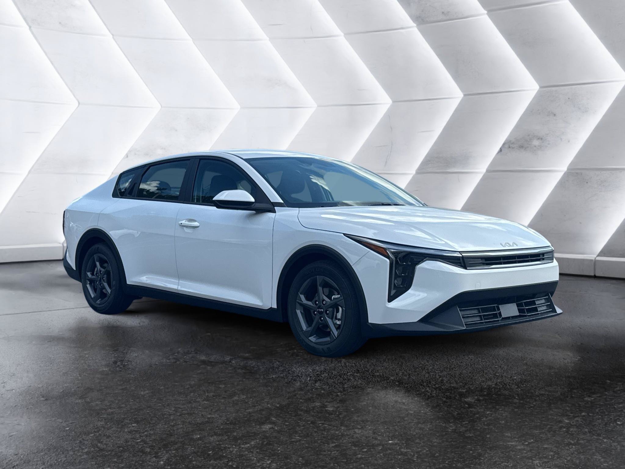New 2026 Kia K4 FWD image 3