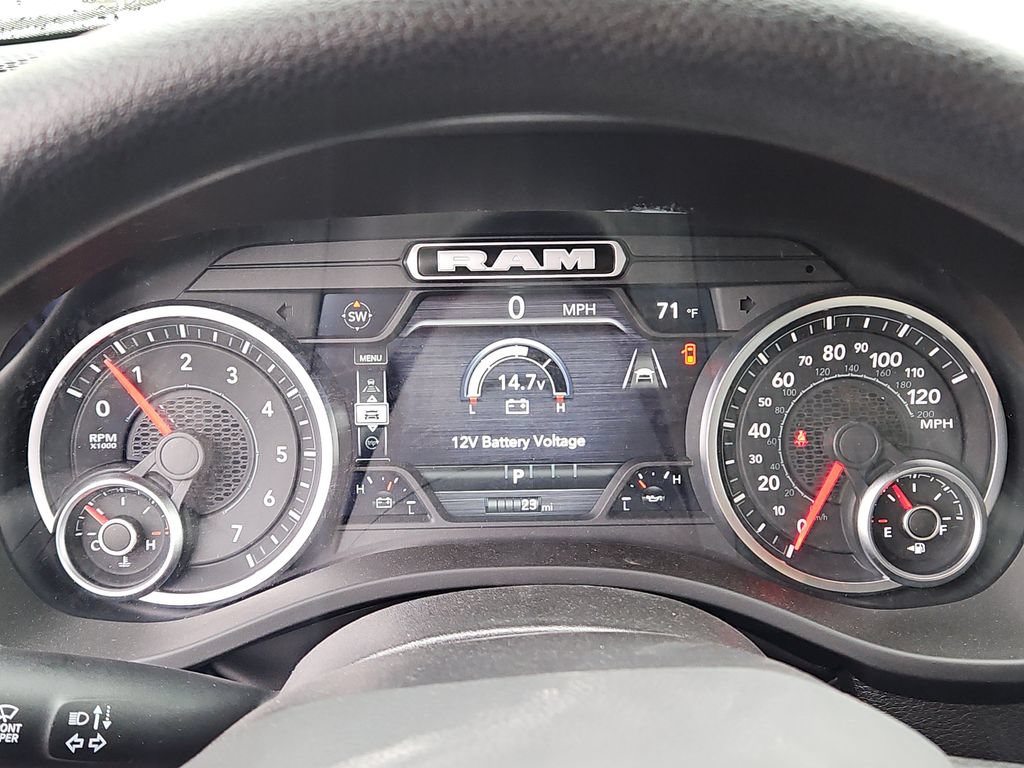 New 2026 RAM 1500 Express AWD/4WD image 22