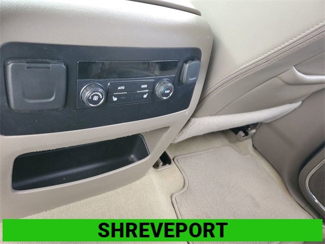 Used 2017 GMC Yukon SLT w/ HD Trailering Package image 21