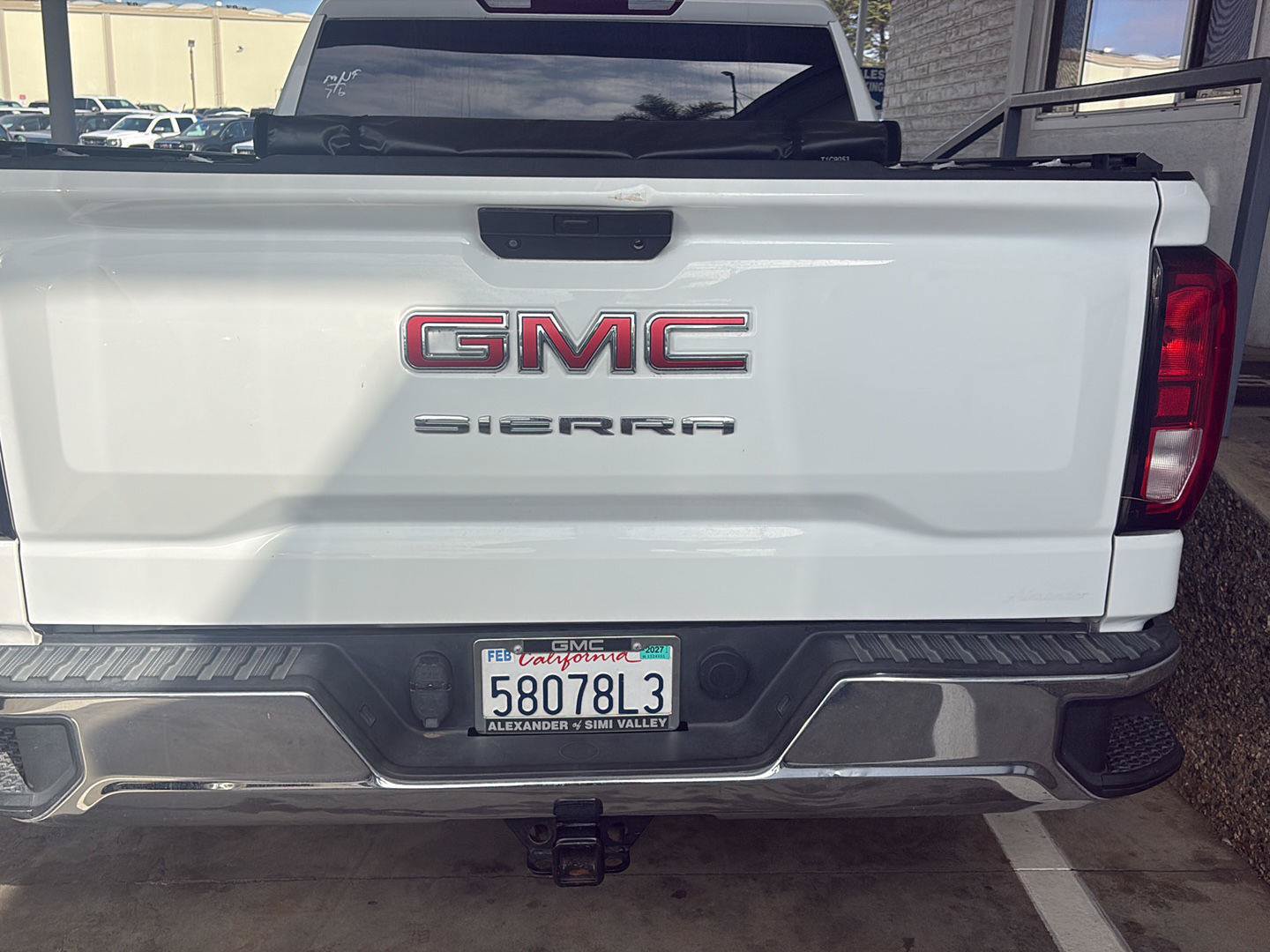 Used 2022 GMC Sierra 1500 Pro w/ Sierra Value Package RWD image 4