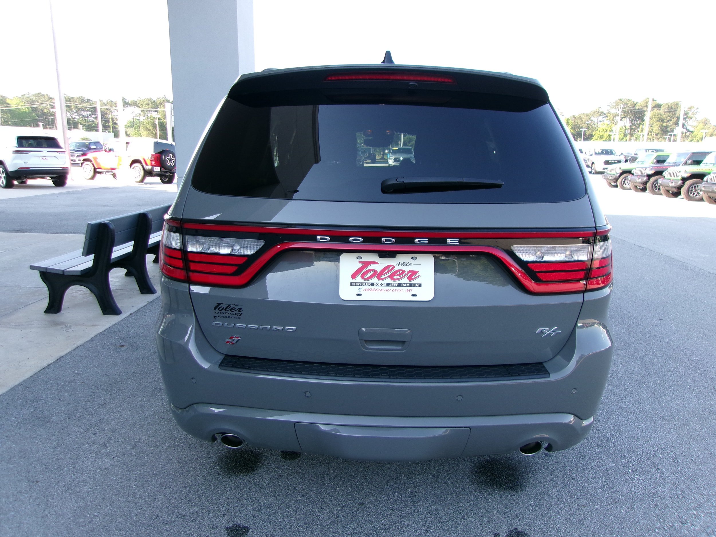 Used 2025 Dodge Durango R/T AWD/4WD image 23