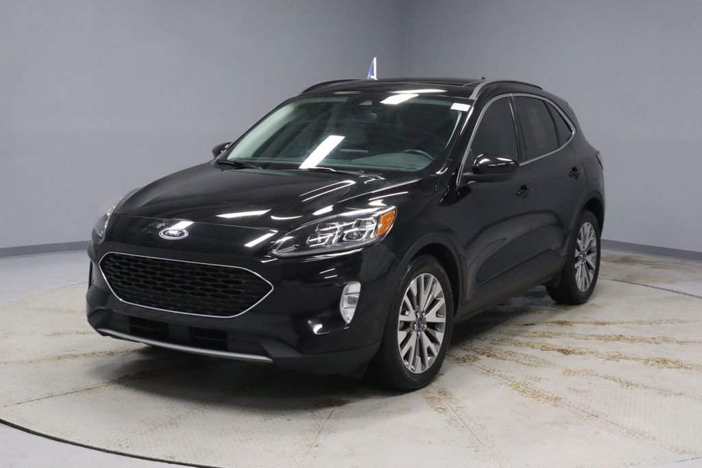 Certified 2022 Ford Escape Titanium image 8