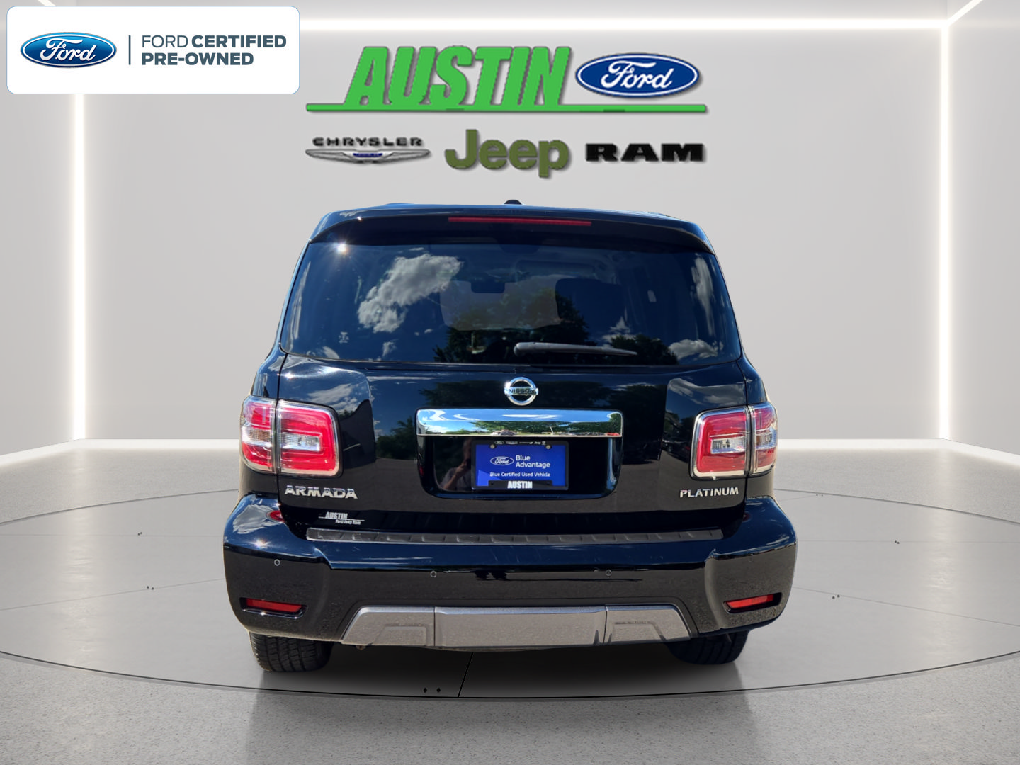 Used 2019 Nissan Armada Platinum w/ Captain's Chairs Package AWD/4WD image 4