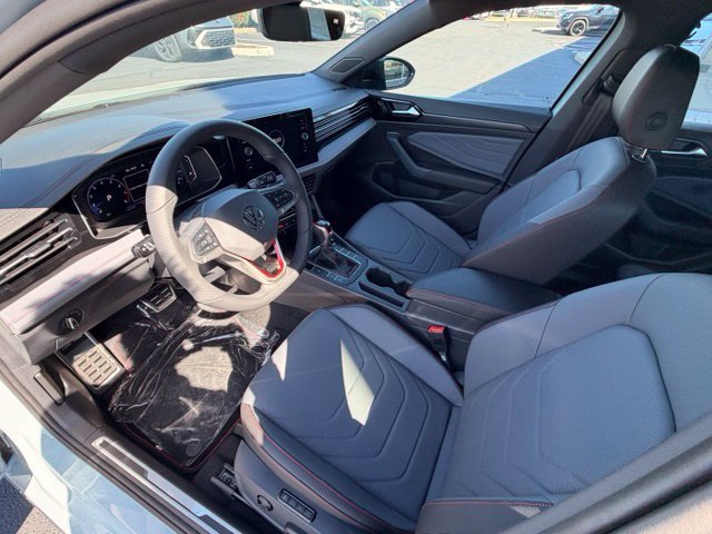 New 2027 Volkswagen Jetta GLI Autobahn FWD image 5