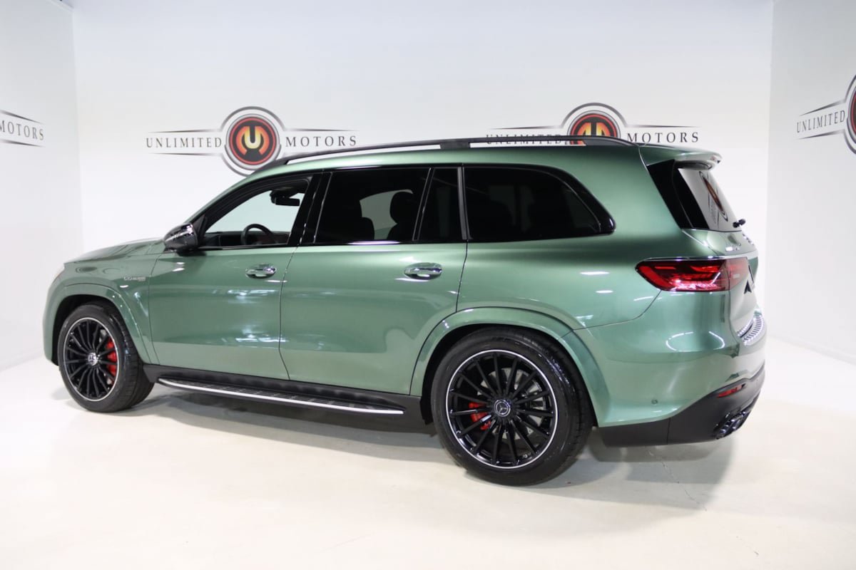 Used 2026 Mercedes-Benz GLS 63 AMG 4MATIC image 3