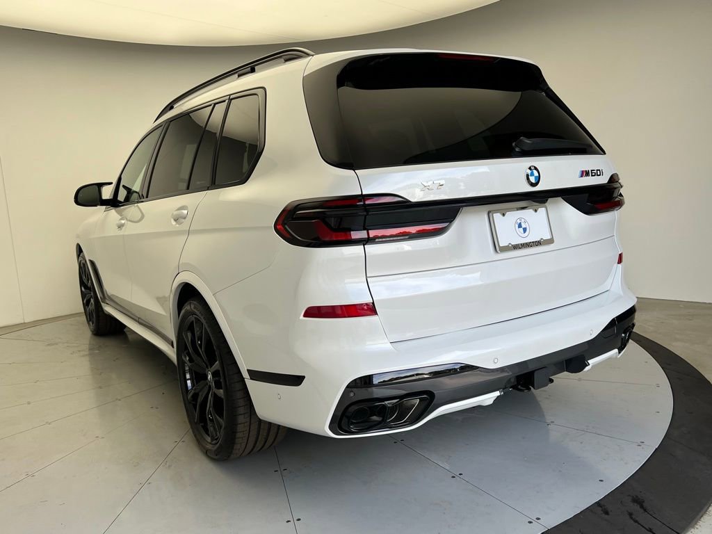 New 2026 BMW X7 M60i image 4