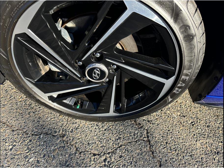 Used 2021 Hyundai Elantra N Line w/ Cargo Package image 8