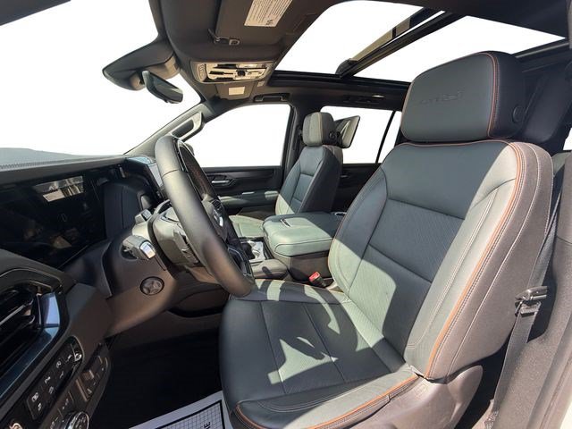 Used 2026 GMC Yukon XL AT4 w/ AT4 Premium Plus Package AWD/4WD image 10