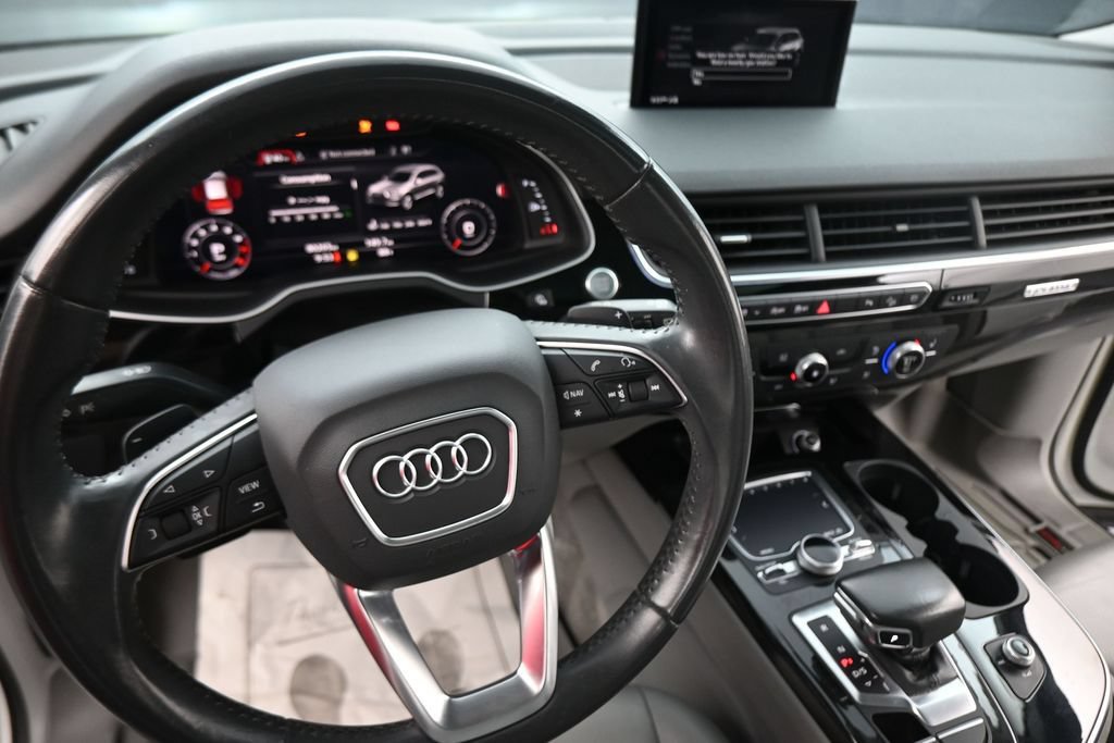 Used 2019 Audi Q7 3.0T Premium Plus AWD/4WD image 40